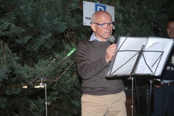 Giancarlo Miliani legge Giovanni Pastocchi.